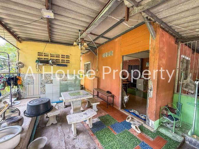 picture Beautiful plot of vacant land for sale with buildings in Suan Suea, Sriracha, Chonburi - 7/20