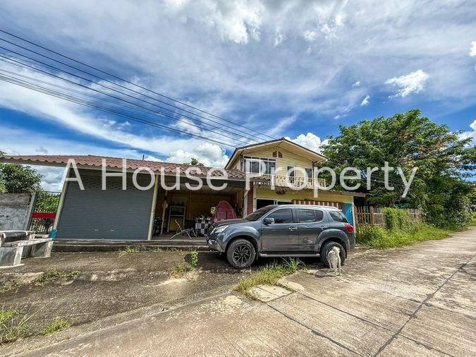 picture Beautiful plot of vacant land for sale with buildings in Suan Suea, Sriracha, Chonburi - 1/20