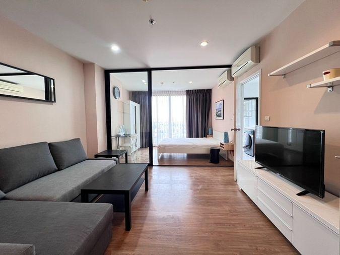รูป 💥💥ขายถูก ราคาไม่แพง!! Condo The Tree Interchange 1Bed ชั้น 10 ตึก A ห้องพร้อมอยู่ เพียง 2.7 ล้านบาท!! สนใจ ID Line: @atfirm💥💥 - รูปที่ 1/15