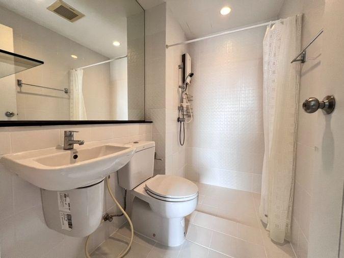 รูป 💥💥ขายถูก ราคาไม่แพง!! Condo The Tree Interchange 1Bed ชั้น 10 ตึก A ห้องพร้อมอยู่ เพียง 2.7 ล้านบาท!! สนใจ ID Line: @atfirm💥💥 - รูปที่ 13/15