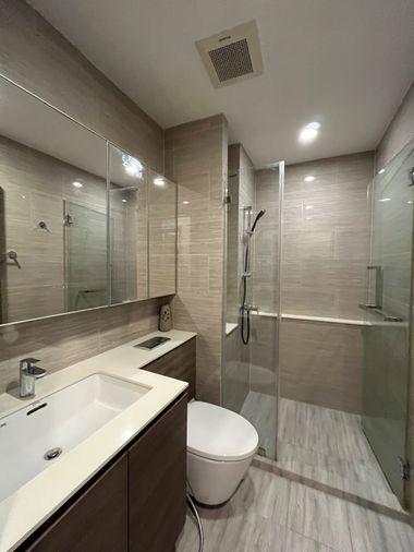 picture  Whizdom Essence 2bed 56sqm.  Line id: @pfagent - 15/17