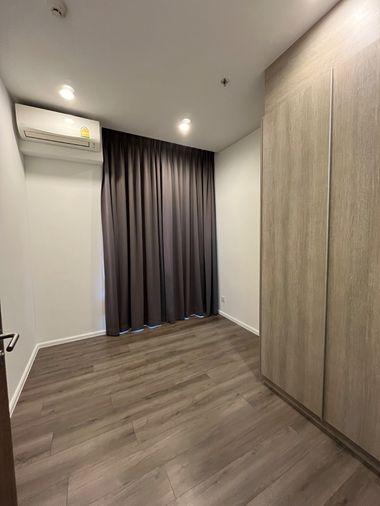 picture  Whizdom Essence 2bed 56sqm.  Line id: @pfagent - 14/17
