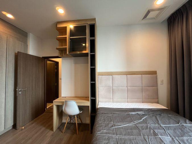 picture  Whizdom Essence 2bed 56sqm.  Line id: @pfagent - 10/17