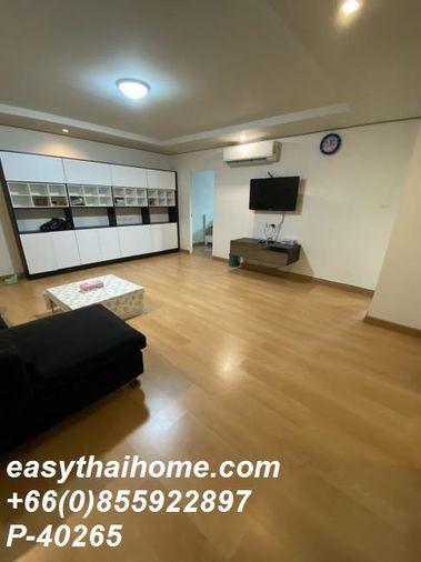 รูป P-40265 คอนโด 2 นอน ใกล้ MRT รัชดา! พร้อมเฟอร์ฯ ครบชุด เพียง 4 ล้าน Line Id @easythaihome 085-592-2897 - รูปที่ 5/33