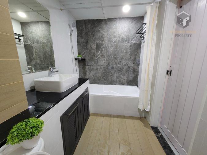 รูป Supalai Place Sukhumvit 39 | 🚝ใกล้ BTSพร้อมพงษ์ #2025091711902 - รูปที่ 11/13