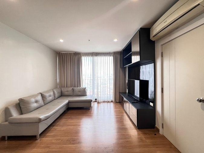 รูป 💥💥ขายห้องพร้อมเช่า!! Condo The Tree Interchange 2Bed 58.24 ตร.ม.ชั้น 10 ตึก B ใกล้ MRT เตาปูน/ บางโพ เพียง 4.79 ล้านบาท!! สนใจ LINE: @atfirm💥💥 - รูปที่ 3/25