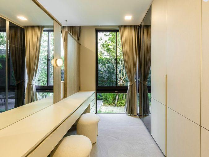 picture Luxury 3-Storey Detached Home with Private Elevator at VIVE New Krungthep Kreetha (Vive2) - 9/17