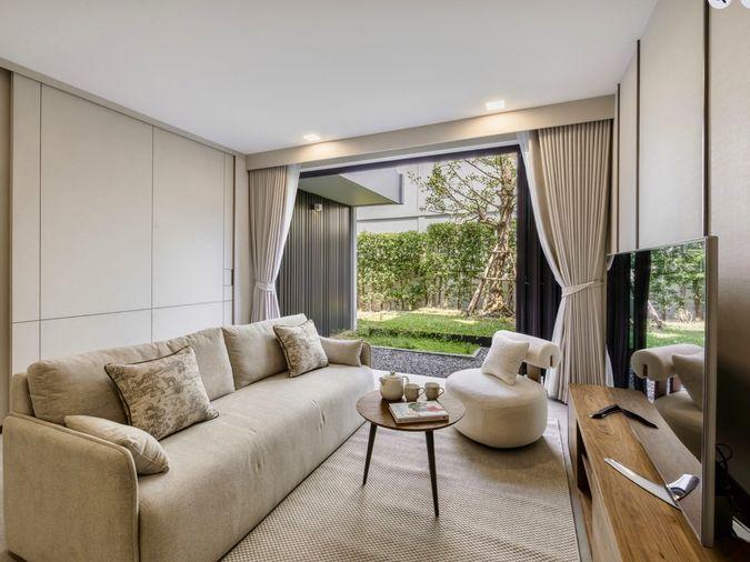 picture Luxury 3-Storey Detached Home with Private Elevator at VIVE New Krungthep Kreetha (Vive2) - 2/17