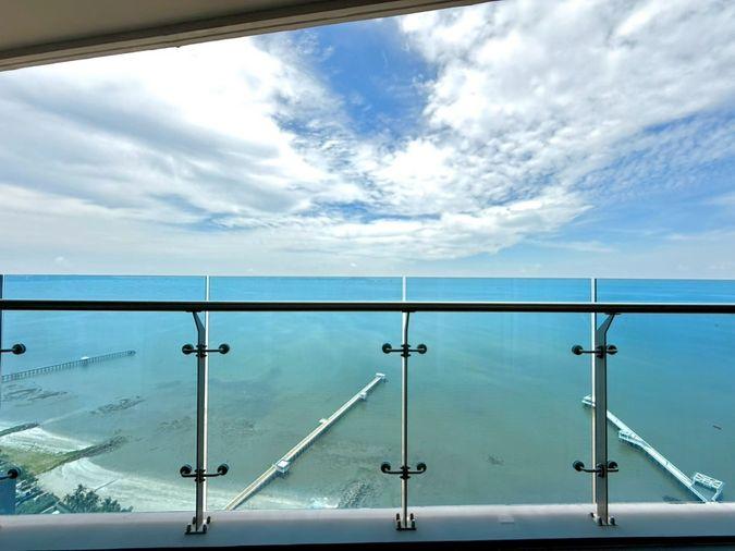 picture Luxury beachfront condo The Symphony | Bang Phra-Sriracha: 1 Bed 1 Bath 47 sq m, 37th floor, ready to move in - 15/20
