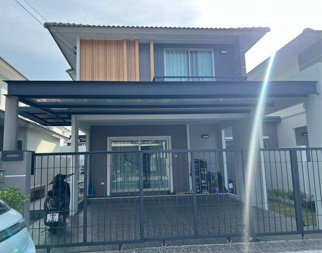 รูป ขายบ้านแฝด 2 ชั้น โครงการ Life in the Garden โรงโป๊ะ-มอเตอร์เวย์ ชลบุรี  - รูปที่ 1/14