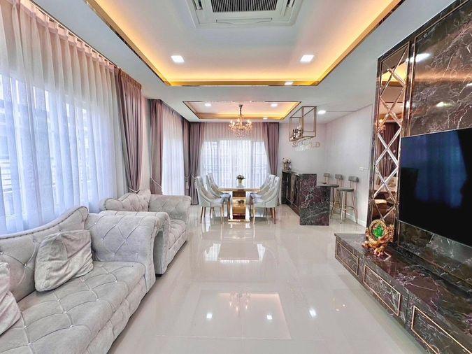 รูป บ้านเดี่ยวให้เช่า ✨ Golden Neo Bangna-Suan Luang ✨ 4 ห้องนอน 3 ห้องน้ำ  ปล่อยเช่าด่วน ‼️ บ้านว่างพร้อมอยู่ ราคาถูกที่สุดในโครงการ - รูปที่ 7/11