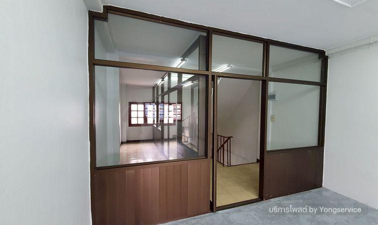 รูป Call : 096-995-9516 อาคารพาณิชย์ 4 ชั้นครึ่ง ตลาดมีนบุรี ซอยสีหบุรานุกิจ 11 MRT ตลาดมีนบุรี หน้าซอย (Renovate ใหม่) - รูปที่ 7/13