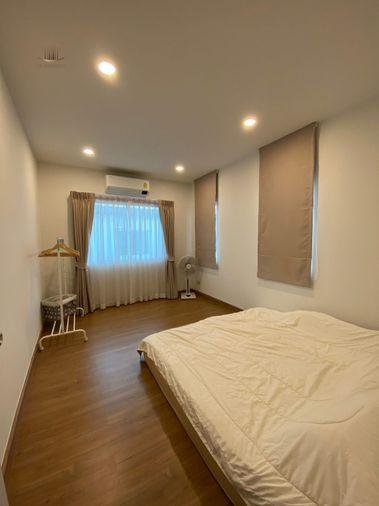 picture Single house for rent ✨ Centro Phahol-Vibhavadi ✨ 3 bedrooms, 3 bathrooms, fully furnished and equipped with appliances - 9/11