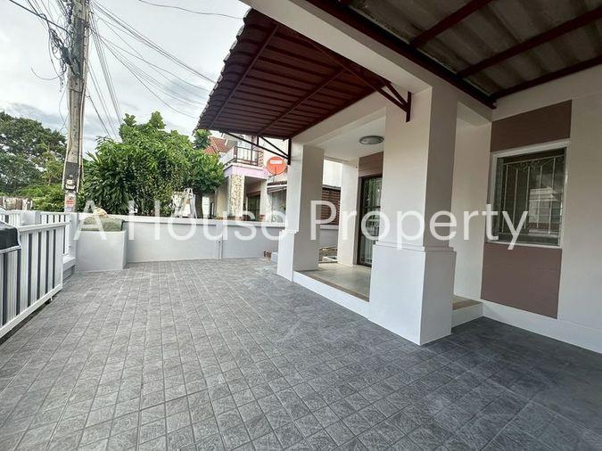 รูป ขายบ้านเดี่ยวรีโนเวทใหม่ โครงการ โฮมทาวน์ ศรีราชา ชลบุรี - รูปที่ 14/17