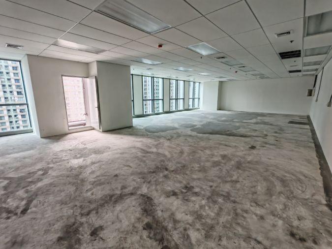 picture Office for rent in Rama 9, Huay Khwang - 1/5