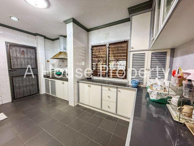 รูป ขายบ้านเดี่ยวหลังใหญ่ 2 ชั้น ทำเลดี ใจกลางเมือง หลังเซ็นทรัลชลบุรี - รูปที่ 9/17