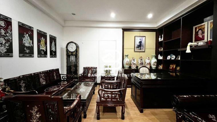 รูป ขายบ้านเดี่ยว 2 ชั้นหลังใหญ่ หมู่บ้านเอกไพลิน ศรีนครินทร์ - รูปที่ 6/25