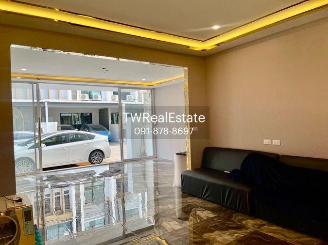 รูป ขาย Townhome 3 ชั้น พาทิโอ รามอินทรา - วัชรพล (Master Type) บ้านใหม่ ไม่เคยเข้าอยู่ | Built-in สวยงาม | เหมาะอยู่อาศัยและทำธุรกิจ | ขายพร้อมผู้เช่า - รูปที่ 5/20