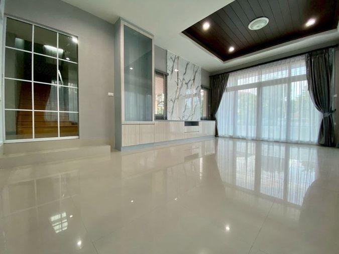 picture Luxury detached house for rent, fully furnished,move in ready, The Boulevard Village, Sriracha - 2/20
