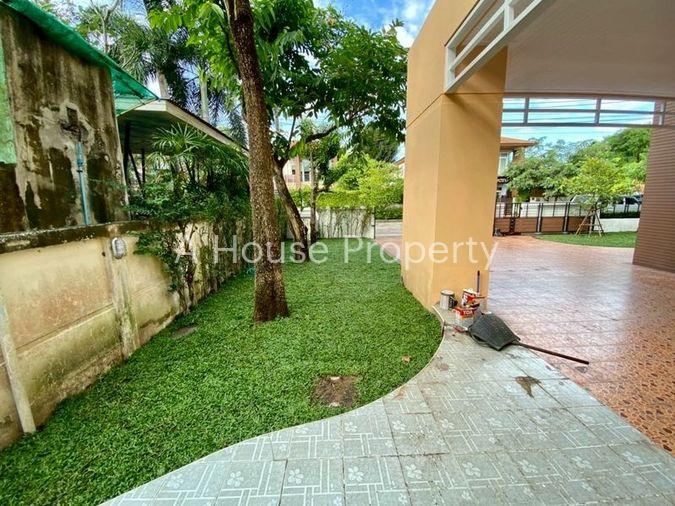 รูป ให้เช่าบ้านเดี่ยวสุดหรู ตกแต่งพร้อมอยู่ โครงการหมู่บ้าน เดอะ บูเลอวาร์ด ศรีราชา - รูปที่ 17/20