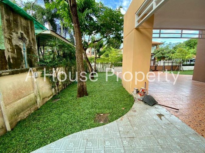 picture Luxury detached house for rent, fully furnished,move in ready, The Boulevard Village, Sriracha - 17/20