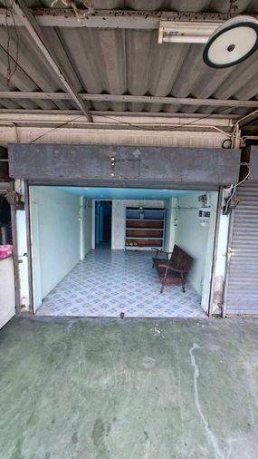 รูป บ้านเดี่ยวมี 2 ชั้นรวมกันขนาด 60 ตารางเมตร 1 ห้องนอน 1 ห้องน้ำ แถวซอยสุขสวัสดิ์ 100 หรือซอยวัดใหญ่ - รูปที่ 4/9