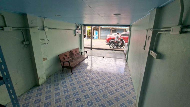 รูป บ้านเดี่ยวมี 2 ชั้นรวมกันขนาด 60 ตารางเมตร 1 ห้องนอน 1 ห้องน้ำ แถวซอยสุขสวัสดิ์ 100 หรือซอยวัดใหญ่ - รูปที่ 1/9