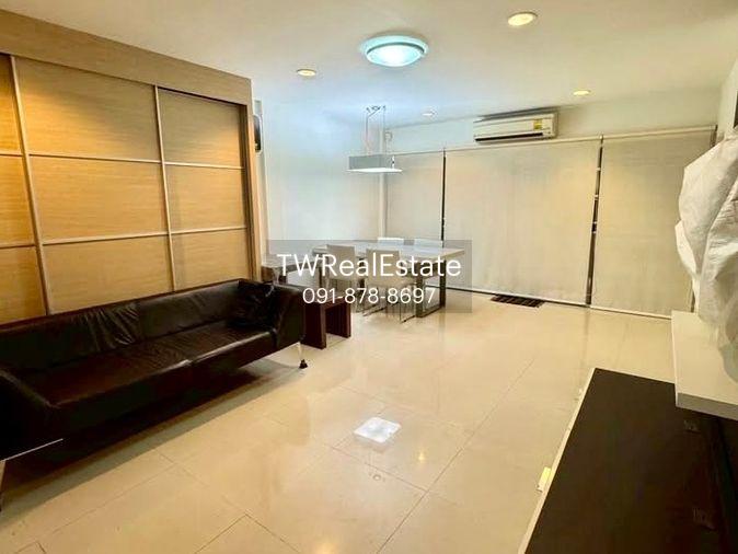 picture For Rent: 3-Storey Townhome at Noble Cube Pattanakarn | Prime Location | Ready to Move In - 3/18