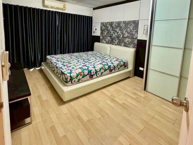 picture For Rent: 3-Storey Townhome at Noble Cube Pattanakarn | Prime Location | Ready to Move In - 9/18