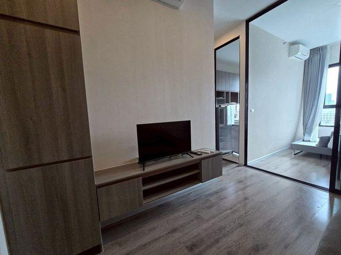 picture Condo for Rent : Knightsbridge Collage Ramkhamhaeng  Schedule a viewing 👉 Line: @propertybkk1 - 1/11