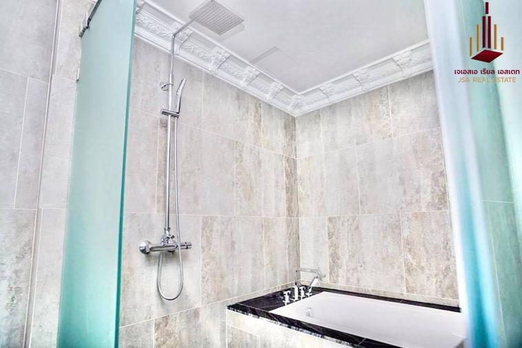 picture ✨ For Rent: The Lumpini 24 Condo ✨💰 Only 138,000  THB/month - 10/10