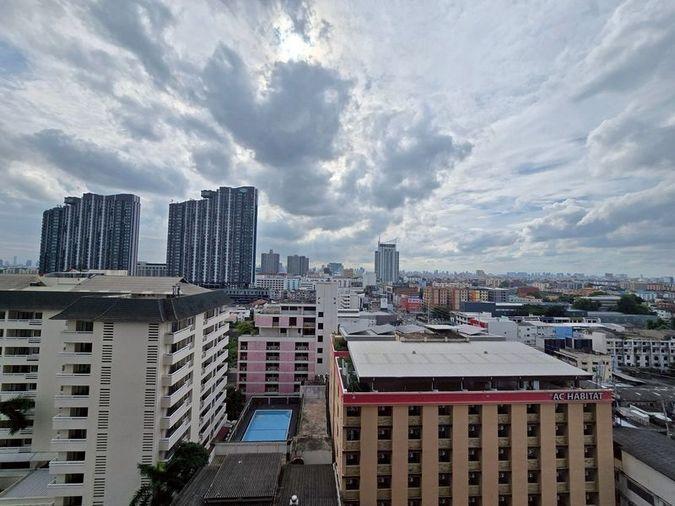 picture Condo for Rent : Knightsbridge Collage Ramkhamhaeng  Schedule a viewing 👉 Line: @propertybkk1 - 11/11