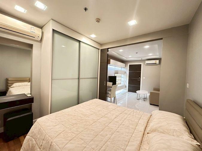 picture For rent ✨ The Metropolis Samrong Interchange ✨ near BTS Samrong, fully furnished and equipped with appliances - 2/8