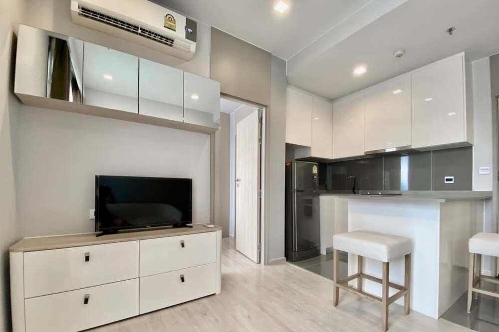 รูป ขาย !! เลี้ยงสัตว์ได้, ชั้นสูง, ห้องทิศเหนือ, เพิ่งรีโนเวทใหม่หมด, สไตล์โมเดิร์น!🔥Code C20250900068...M Thonglor 10, 1 นอน, 1 น้ำ, แต่งครบ, ราคาพิเศษ - รูปที่ 3/12