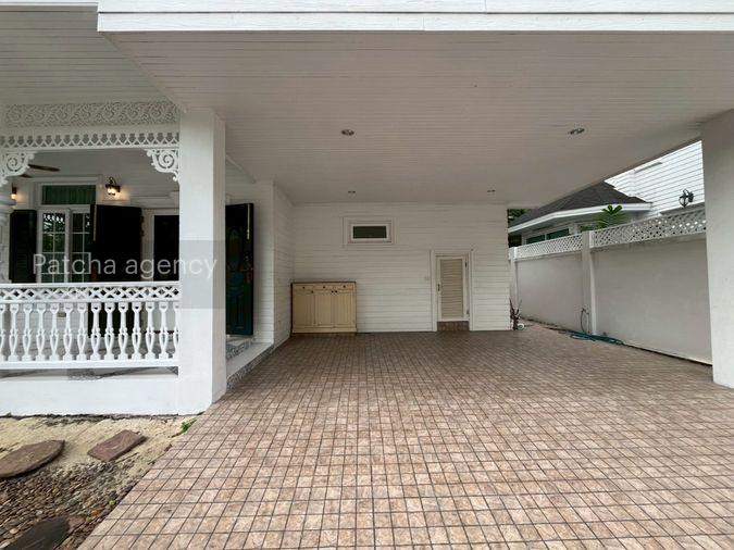 picture 4beds 350sqm. Victorian-style house near Central Bangna. Line id: @pfagent - 50/52