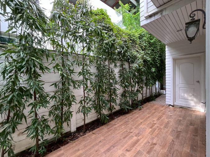 picture 4beds 350sqm.  Victorian-style house near Central Bangna. Line id: @pfagent - 47/52