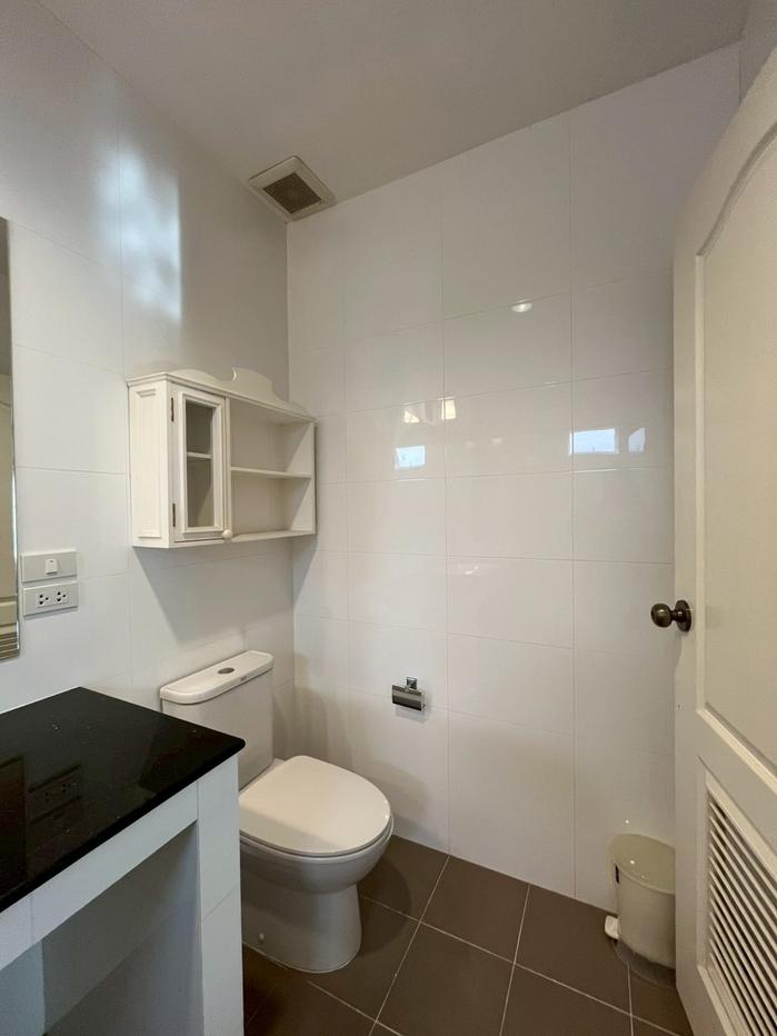 picture 4beds 350sqm. Victorian-style house near Central Bangna. Line id: @pfagent - 46/52