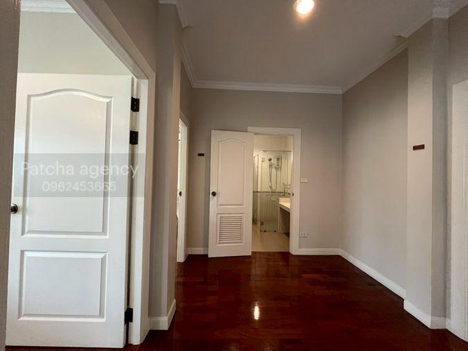 picture 4beds 350sqm. Victorian-style house near Central Bangna. Line id: @pfagent - 32/52