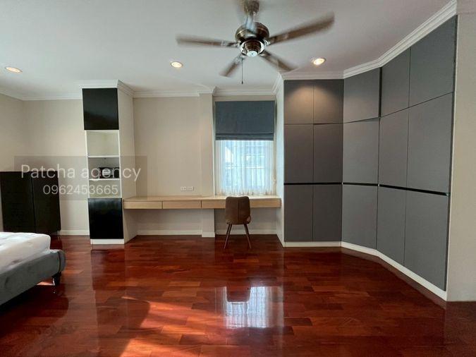 picture 4beds 350sqm. Victorian-style house near Central Bangna. Line id: @pfagent - 42/52