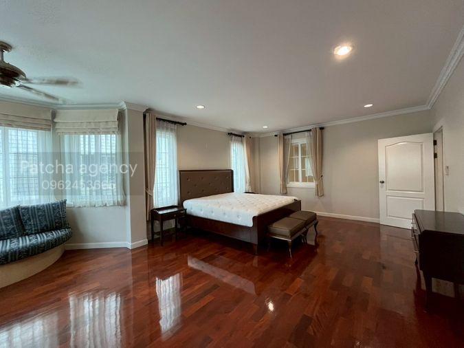 picture 4beds 350sqm. Victorian-style house near Central Bangna. Line id: @pfagent - 22/52