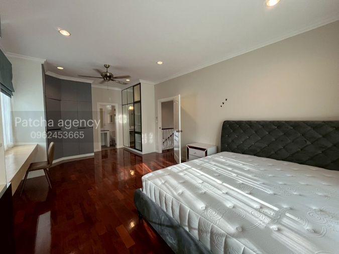 picture 4beds 350sqm. Victorian-style house near Central Bangna. Line id: @pfagent - 41/52