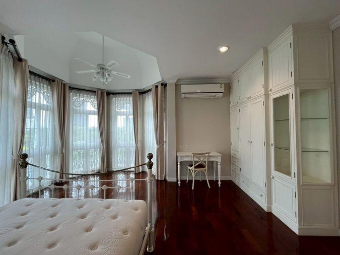 picture 4beds 350sqm.  Victorian-style house near Central Bangna. Line id: @pfagent - 36/52