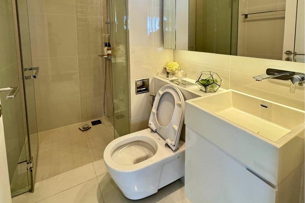 รูป 🔥 สำหรับขาย !! ชั้นสูง 23++, วิวสวนจตุจักร, ทำเลดี!!🔥 Code C20250900062.......The Saint Residences, 2 ห้องนอน, 2 ห้องน้ำ, แต่งครบ, ราคาพิเศษ!!📣📣 - รูปที่ 12/14