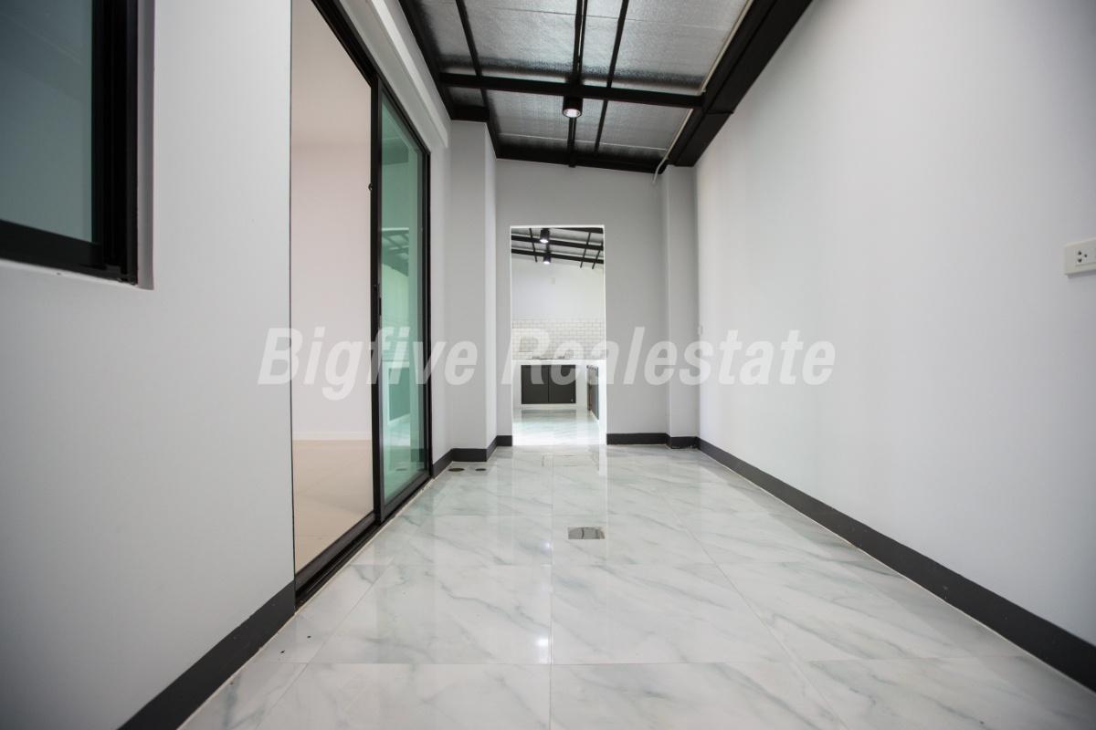 รูป   A68-077  ขาย บ้านแฝด สิริ เพลส เวสต์เกต หลังมุม ขายบ้าน 3 ห้องนอน ใกล้เซ็นทรัลเวสต์เกต✨ - รูปที่ 9/19