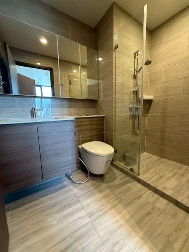 รูป  For Rent: Whizdom Essence Condominium ( BTS Punnawithi )(RT-01)  - รูปที่ 6/7