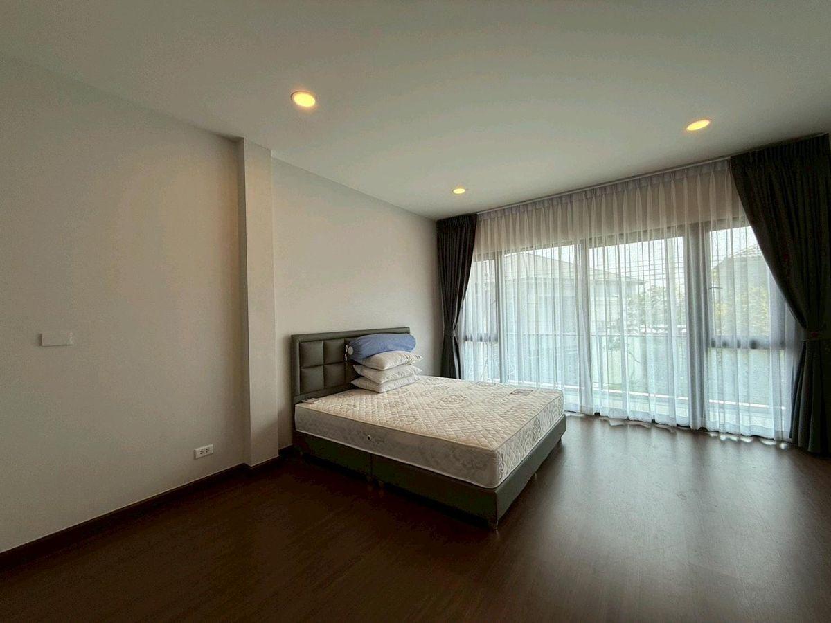 รูป THE CITY Bangna (เดอะ ซิตี้ บางนา ) โครงการใหม่  พื้นที่ใช้สอย 313 ตร.ม ที่ดิน 70 ตร.ว - รูปที่ 9/18