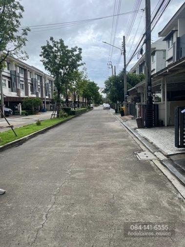รูป เจ้าของขายเอง ทาวน์เฮ้าส์ 3 ชั้น หมู่บ้านทาวน์พลัส เทพารักษ์ ติดโรงพยาบาลบางนา5 ถ.เทพารักษ์ ตำบล บางพลีใหญ่ อำเภอบางพลี สมุทรปราการ (ราคา 2,200,000 ) - รูปที่ 13/15