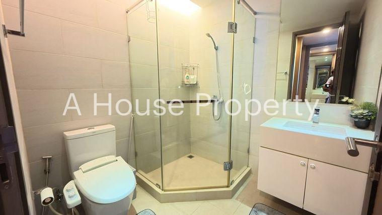 picture Marina Bay Front Condo for rent, Sriracha, high floor, beautiful room, full sea view - 10/15