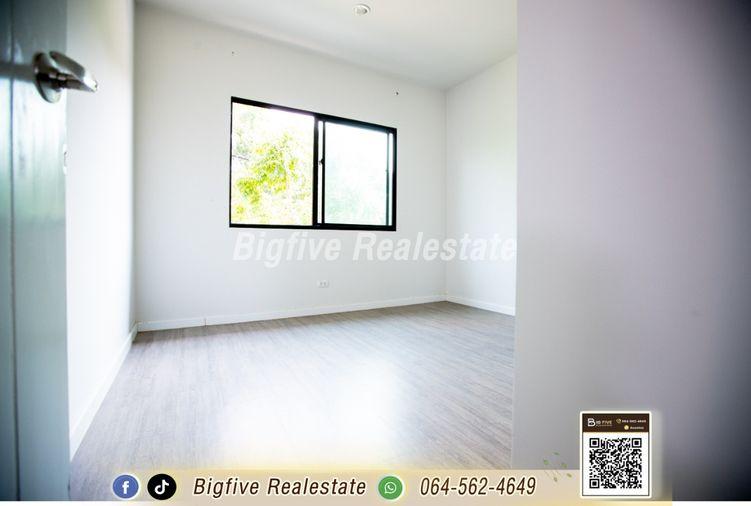 รูป  A68-082  ขาย สิริ เพลส บางใหญ่ บ้านเดี่ยว 2 ชั้น ห้องมุม ส่วนตัว  ใกล้เซ็นทรัล เวสต์เกต ปรับปรุงใหม่ ✨ - รูปที่ 13/21