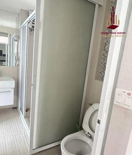 picture ✨ For Sale: Life Ratchadapisek Condo ✨    💰 Only 3,900,000 THB - 6/6